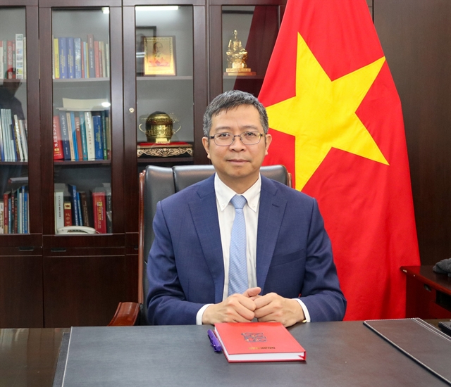 彩绝伦的对