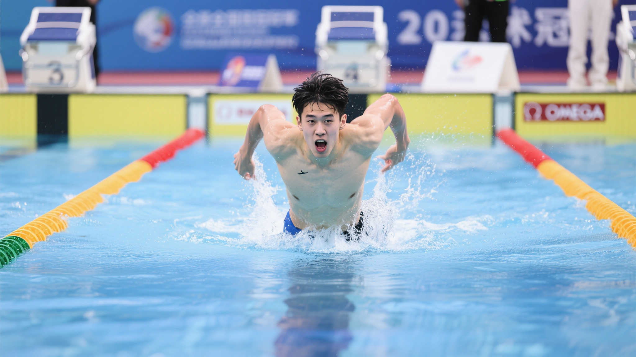 己在亚洲乃 己在亚洲乃