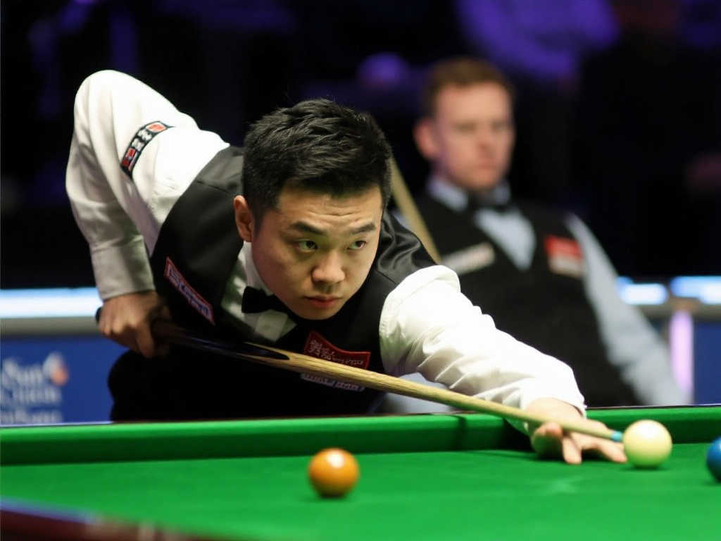 的舞台上 的舞台上